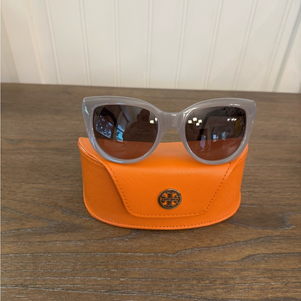 Tory Burch Gray and Orange Sunglasses Sleek Modern Design